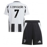 Maglie da calcio Juventus Francisco Conceicao #7 Prima Maglia Bambino 2024-25 Manica Corta (+ Pantaloni corti)